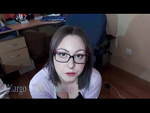 ❤️ Moza sexy con lentes chupa un consolador profundamente ante a cámara ❤ Porno en % gl.vbdsm.ru % ﹏